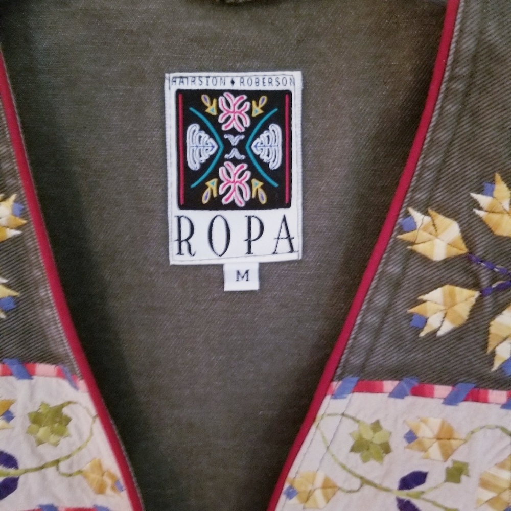 Hand Embroidered Boho vest . - Picture 2 of 2